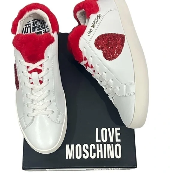 Love Moschino Logo Glitter-Red Heart With Red Faux Fur detail low-top sneaker - Picture 3 of 16